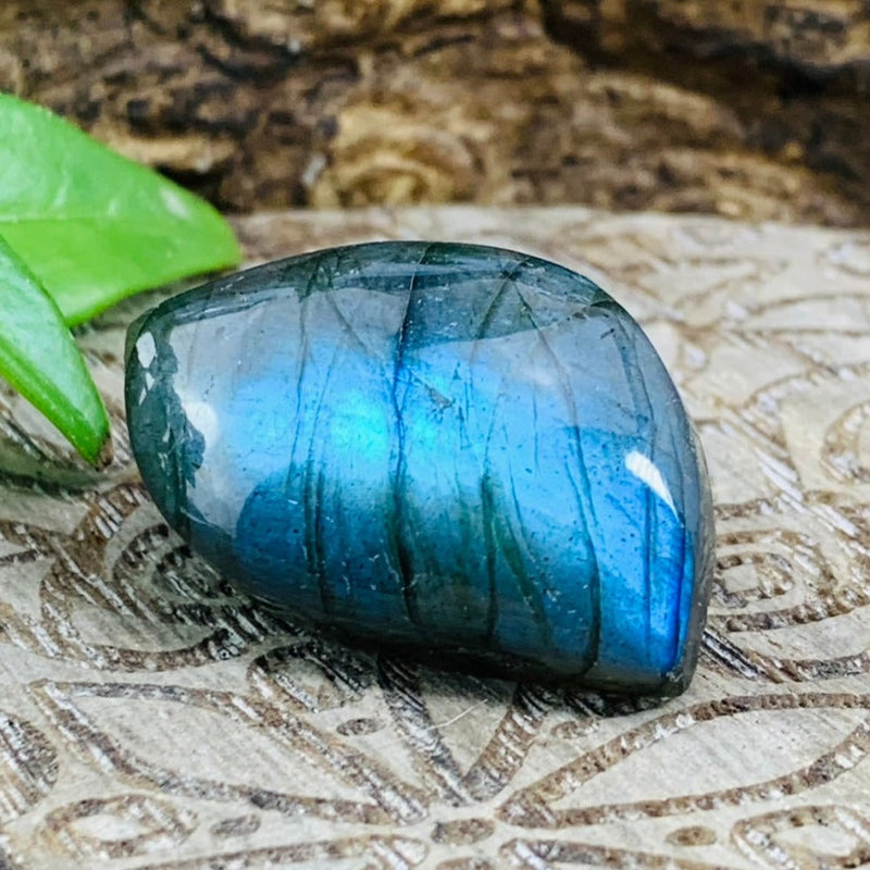 Labradorite Cabochon