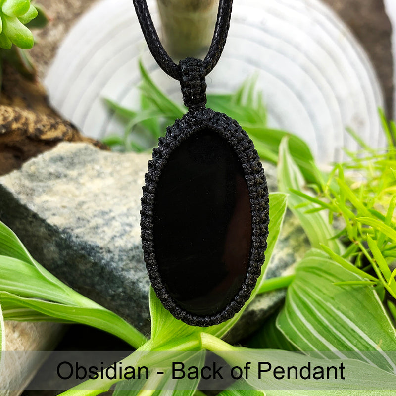 Obsidian Macramé Pendant Necklace