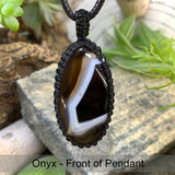 Onyx Macramé Pendant Necklace